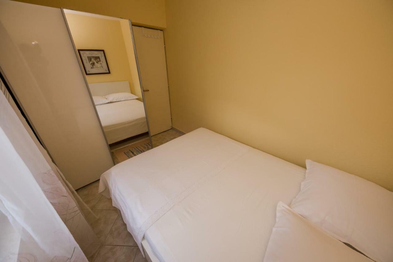 Apartments Mateo Trogir Luaran gambar
