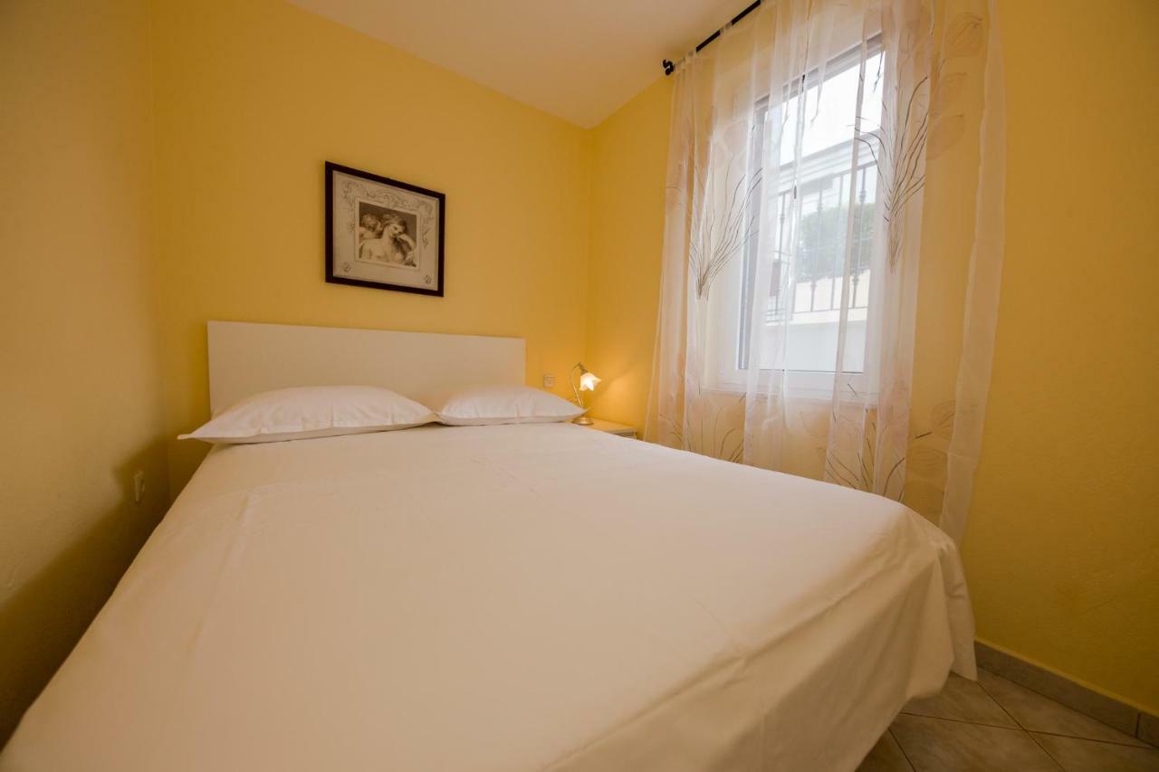 Apartments Mateo Trogir Luaran gambar