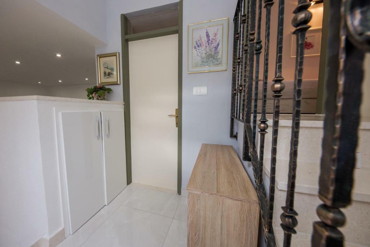 Apartments Mateo Trogir Luaran gambar