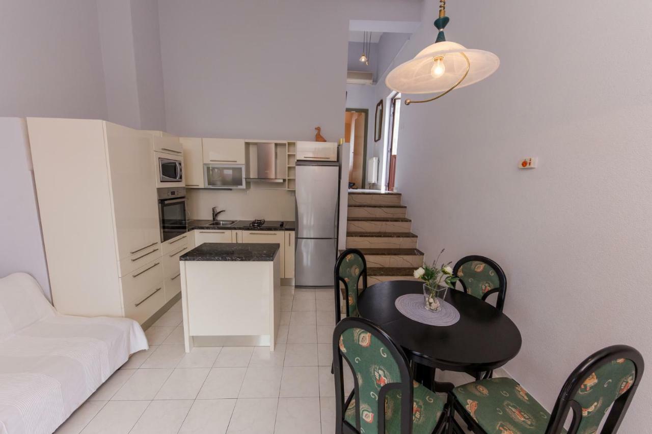 Apartments Mateo Trogir Luaran gambar
