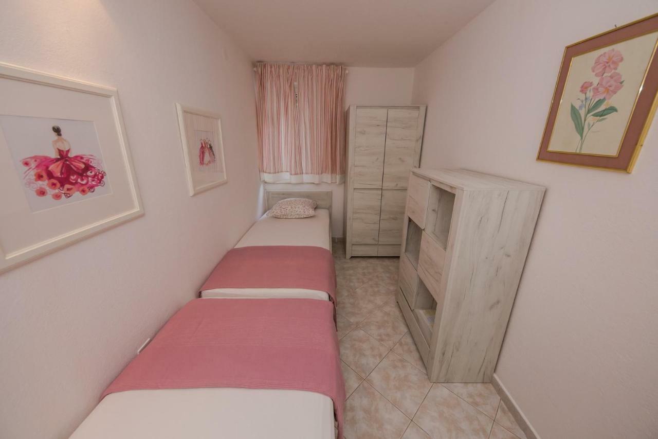 Apartments Mateo Trogir Luaran gambar