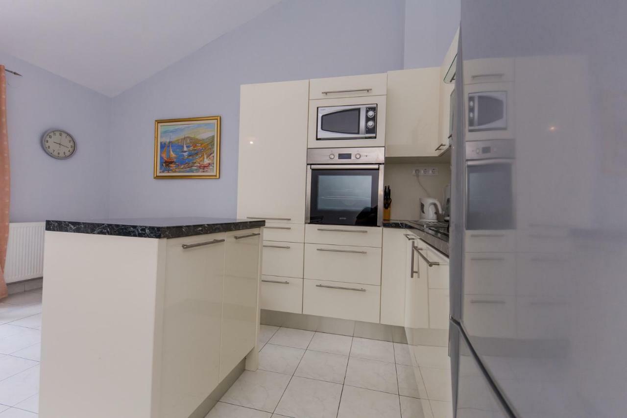 Apartments Mateo Trogir Luaran gambar