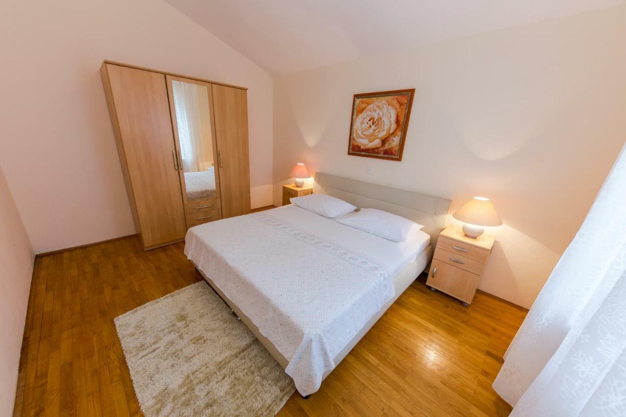 Apartments Mateo Trogir Luaran gambar